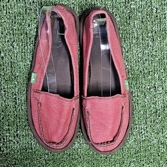 SANUK | SHORTY SIDEWALK SURFER CANVAS SLIP-ON SHOES - Picture 6 of 10